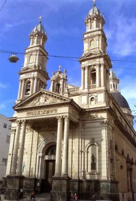  Catedral de Nuestra Señora del Rosario - Biểu tượng tôn giáo và kiến trúc Baroque rực rỡ